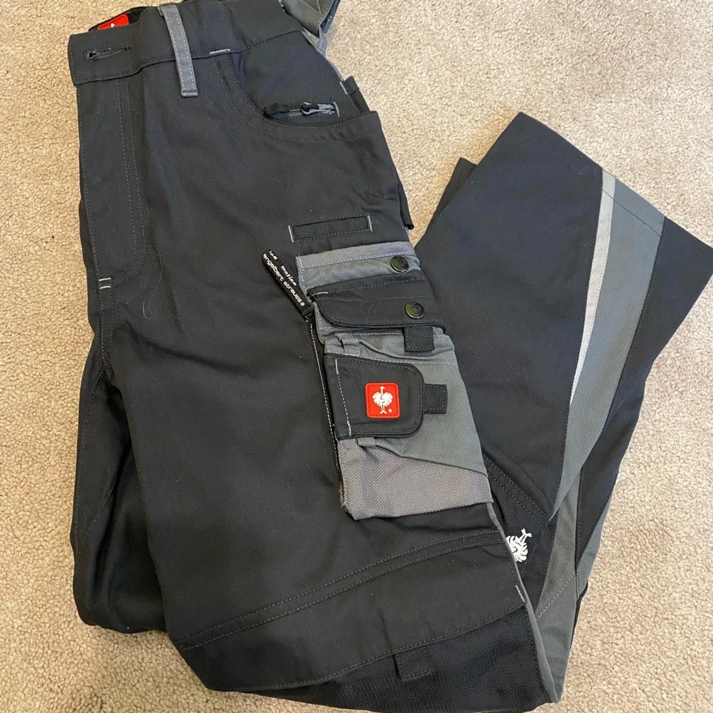 Boys Cargo pants size 12. Amazing quality! Super functional and Built to last. - Picture 9 of 11